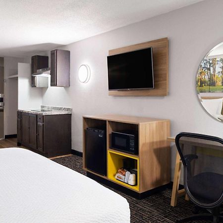 Days Inn By Wyndham Salisbury, Nc Bagian luar foto