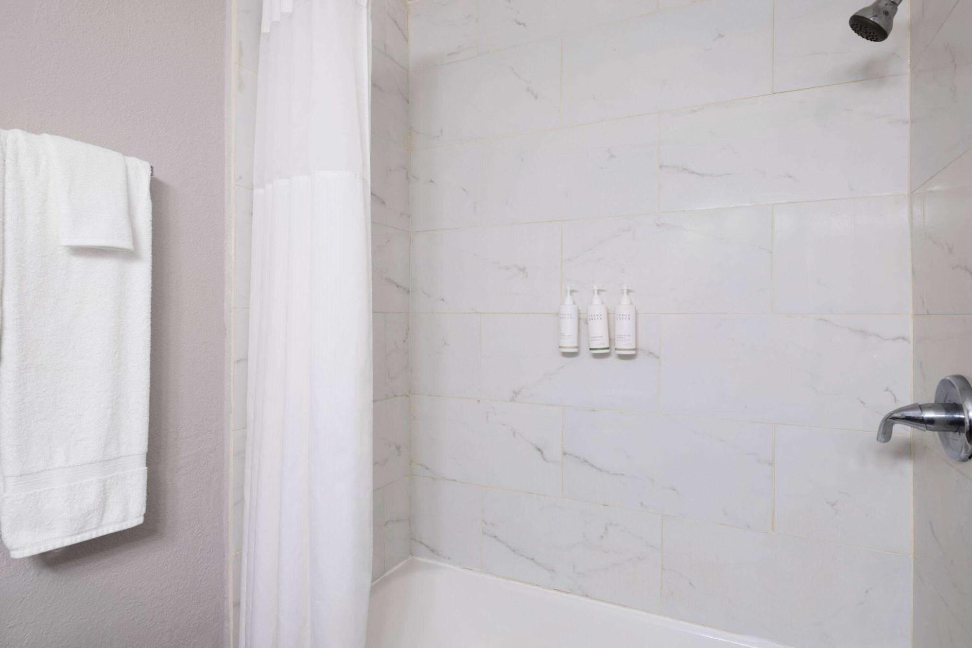 Days Inn By Wyndham Salisbury, Nc Bagian luar foto